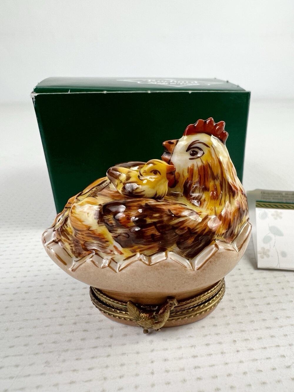 Elda Création Mother Hen with Chick in Half Egg Shell Limoges Trinket Box Rare